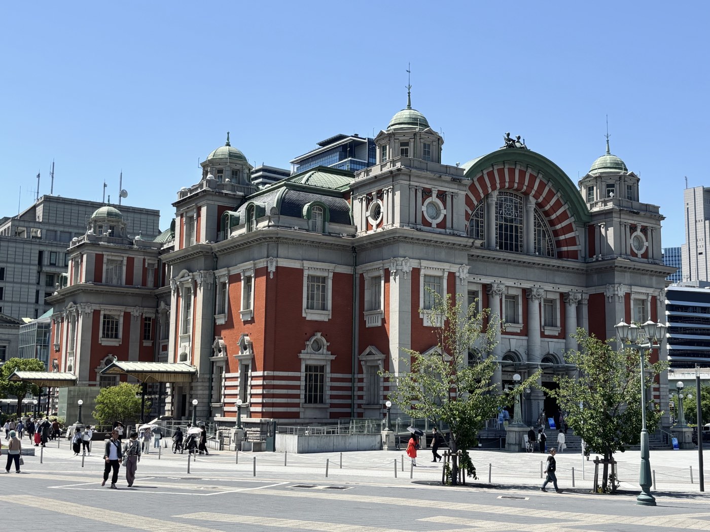 大阪市中央公會堂，中之島水岸的近代磚造建築